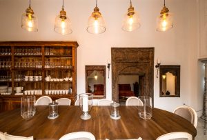 dar benti table à manger